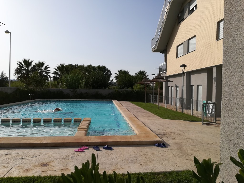 Urbanización apartamento Paraíso Beach, piscina