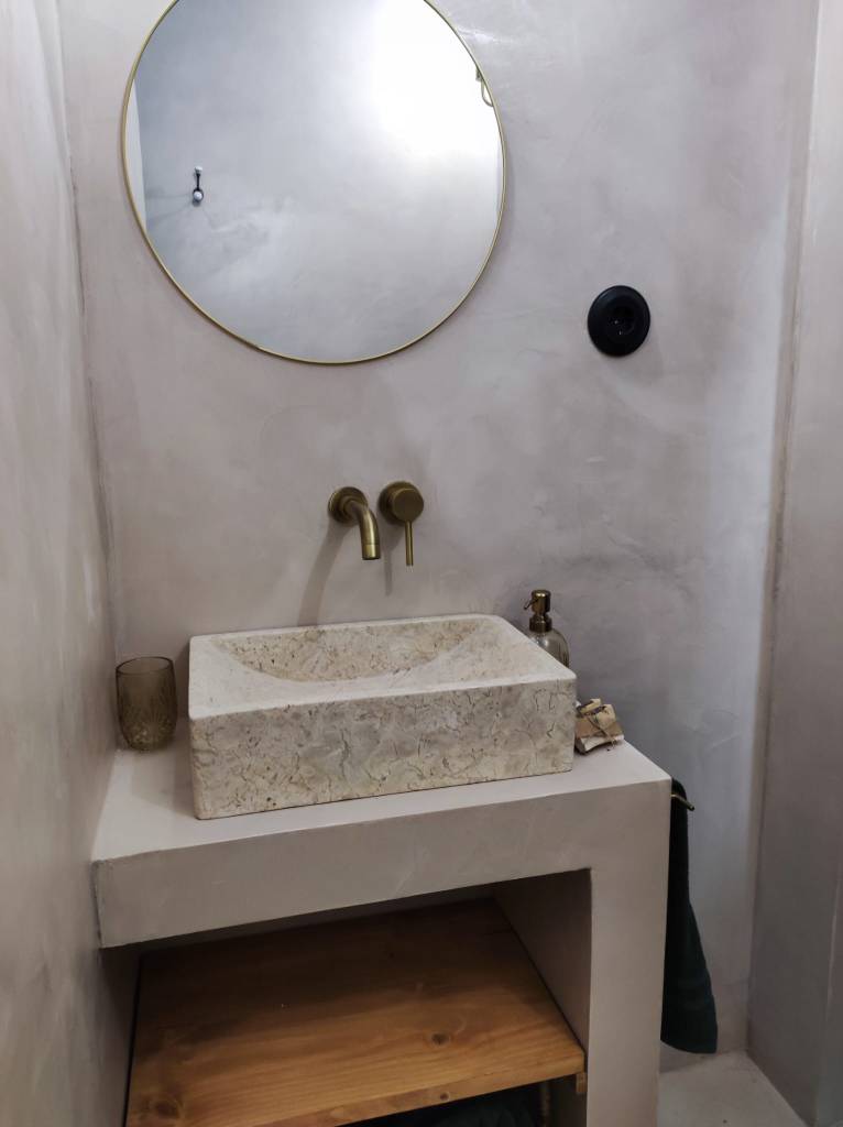 Baño compartido lavabo casa Paraíso Navas